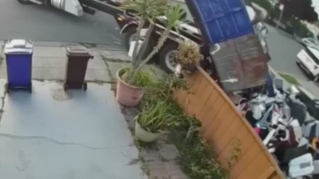 California Business Accused of Dumping Trash on Customer's Driveway After Alleged Payment Dispute