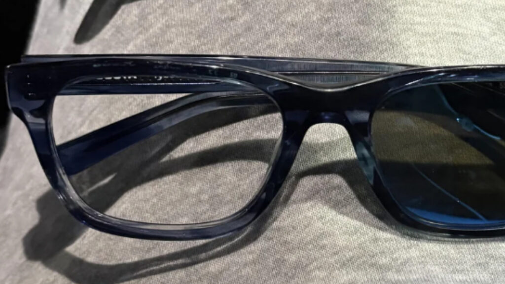 Sunglass Hut Employee Shatters Customer’s $300 Sunglasses During Lens Adjustment