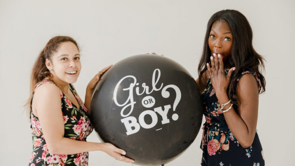 Washington Woman Mistakes Pregnancy for Menopause, Discovers She’s 8 Months Pregnant at 40 ‘We’re gonna have a baby’